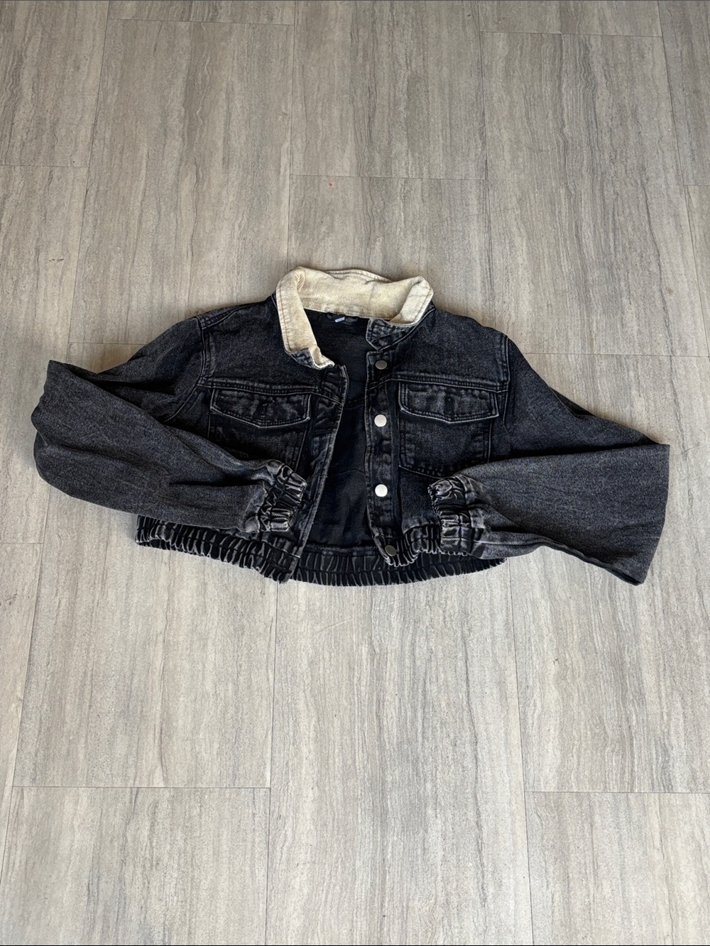 Windsor Black Denim Cropped Jacket with Cream Sherpa Collar